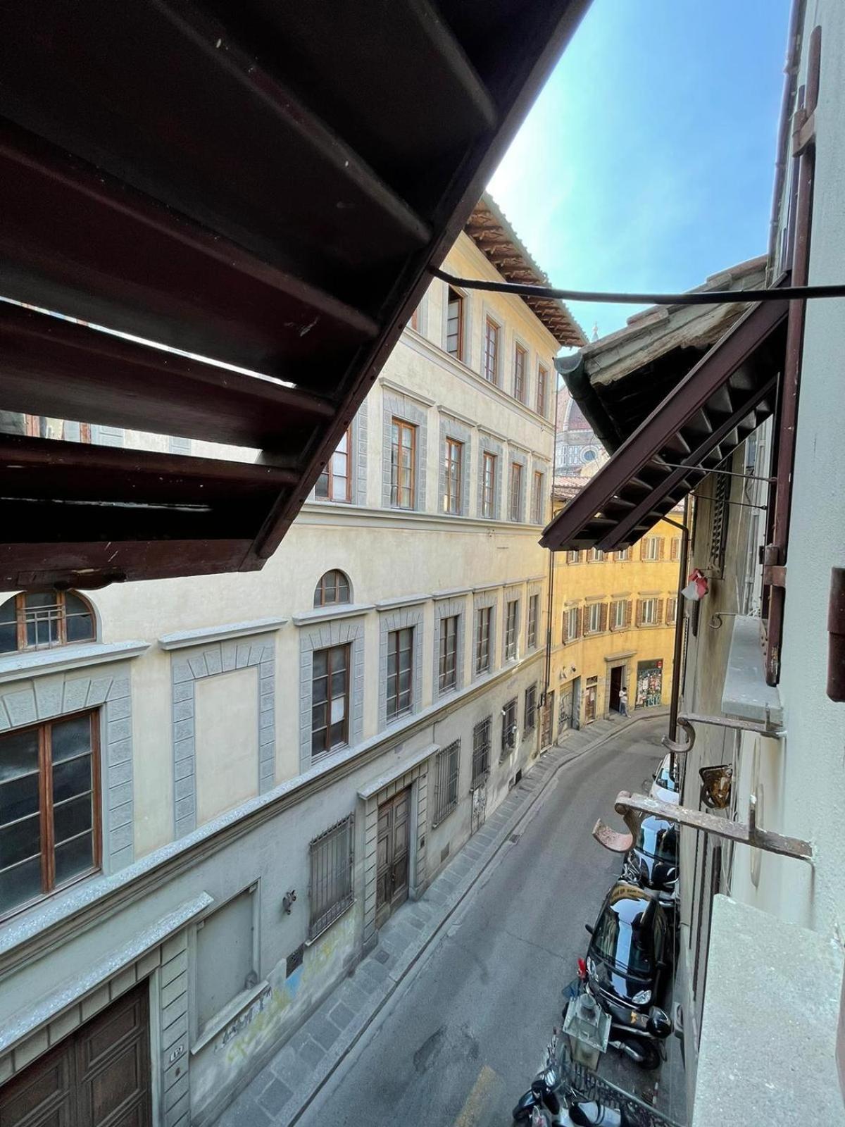 Leonardo Apartments Florence Exterior photo